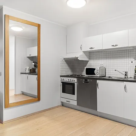 Enter Szálloda Tromsø