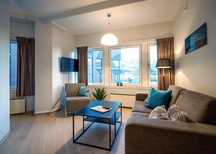 Hotell First 4*